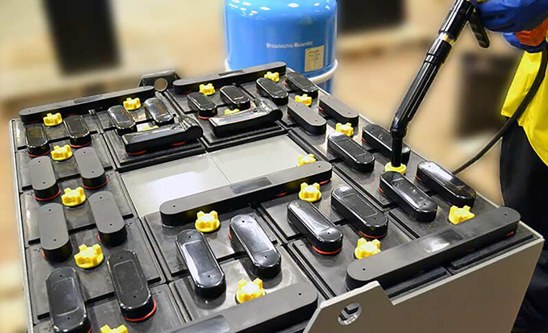 forklift battery watering